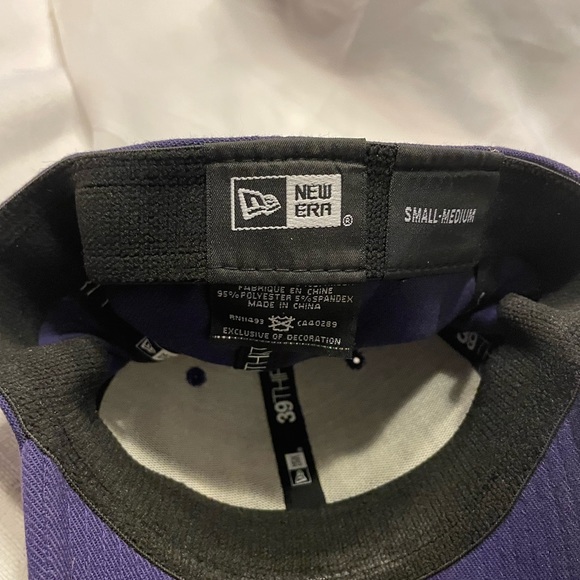 Never worn James Madison University New Era hat. - Picture 2 of 5